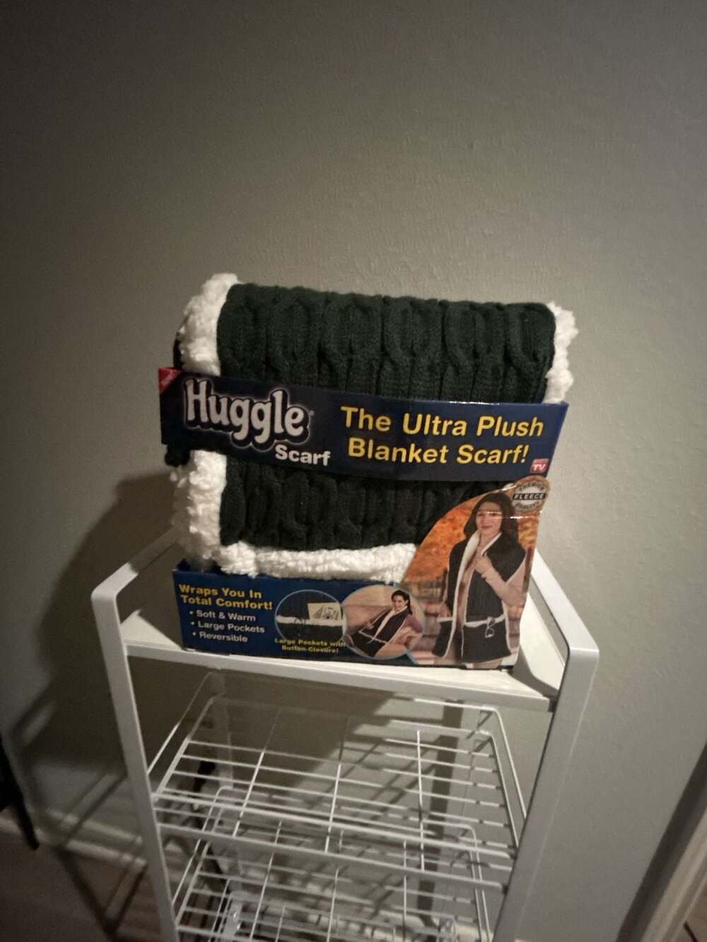 Huggle The Ultra Plush Blanket Scarf Charcoal Gray Cable Knit Reversible